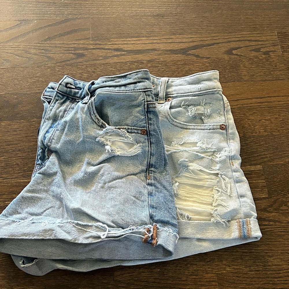 AE shorts